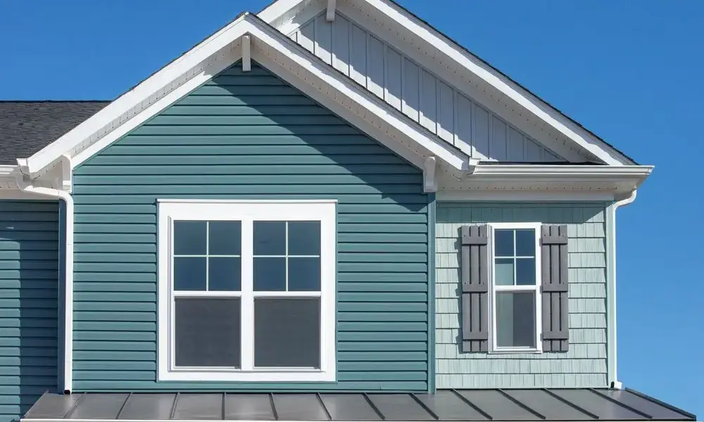 Roof repair and inspection services in Centerville
